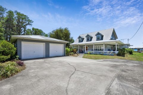 House in Hampton, Florida 4 bedrooms, 321.07 sq.m. № 2202163 - photo 4