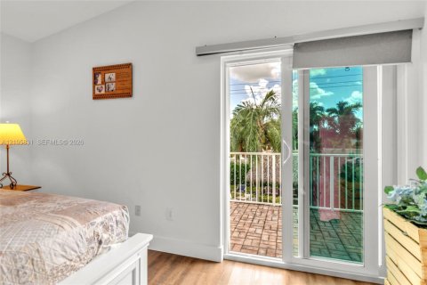 Casa en venta en Pembroke Pines, Florida, 4 dormitorios, 233.46 m2 № 2417420 - foto 23