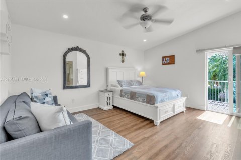 Casa en venta en Pembroke Pines, Florida, 4 dormitorios, 233.46 m2 № 2417420 - foto 21