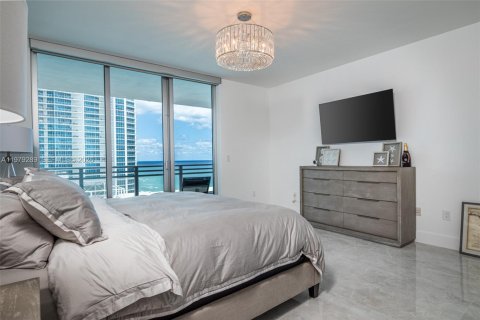 Copropriété à louer à Hollywood, Floride: 2 chambres, 200.39 m2 № 2046029 - photo 13
