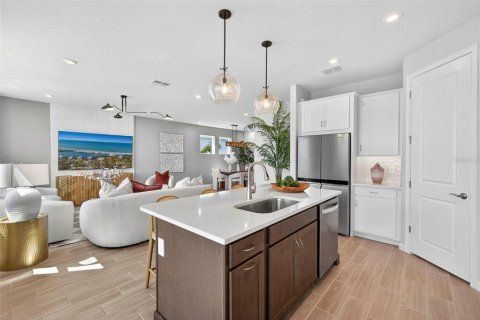 Casa en venta en Dade City, Florida, 4 dormitorios, 215.81 m2 № 2109371 - foto 7