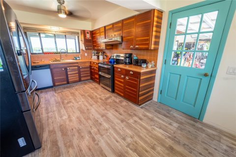 House in Winter Haven, Florida 3 bedrooms, 163.69 sq.m. № 1634406 - photo 17