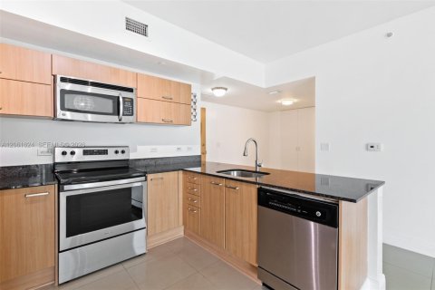 Condominio en venta en Miami, Florida, 2 dormitorios, 95.69 m2 № 2246808 - foto 5
