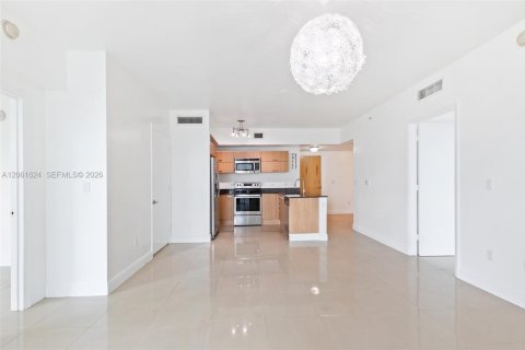 Condominio en venta en Miami, Florida, 2 dormitorios, 95.69 m2 № 2246808 - foto 15
