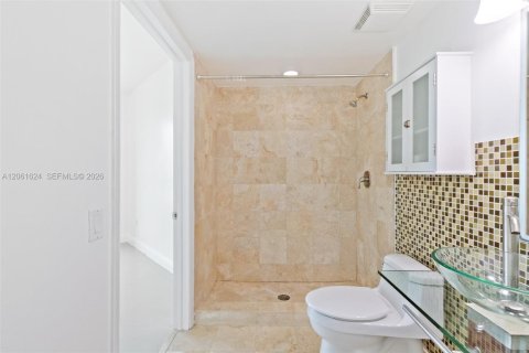 Condominio en venta en Miami, Florida, 2 dormitorios, 95.69 m2 № 2246808 - foto 18