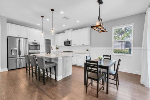 Villa ou maison à vendre à Odessa, Floride: 4 chambres, 242.1 m2 № 2209521 - photo 6