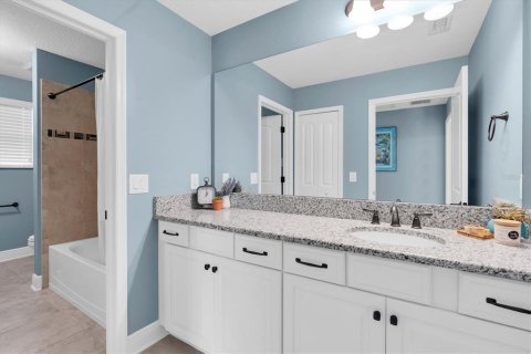 Villa ou maison à vendre à Odessa, Floride: 4 chambres, 242.1 m2 № 2209521 - photo 30