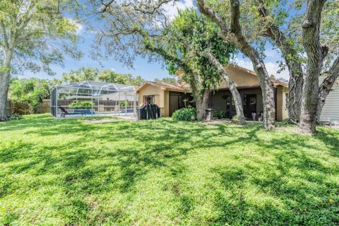 House in Palm Harbor, Florida 4 bedrooms, 182.09 sq.m. № 1885990 - photo 30