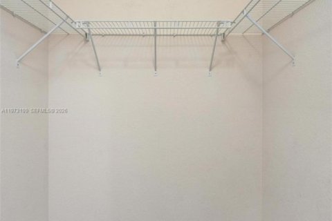 Touwnhouse à vendre à Tamarac, Floride: 3 chambres, 141.95 m2 № 2052686 - photo 15