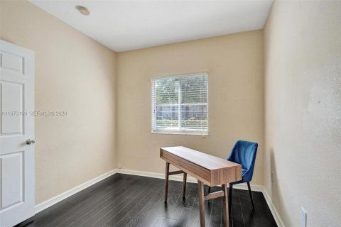 Touwnhouse à vendre à Tamarac, Floride: 3 chambres, 141.95 m2 № 2052686 - photo 19