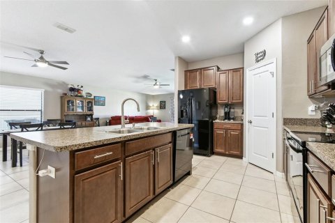 Casa en venta en Riverview, Florida, 4 dormitorios, 171.5 m2 № 2204516 - foto 13