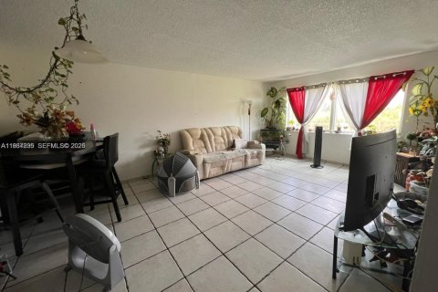 Купить кондоминиум в Хомстед, Флорида 2 спальни, 99.87м2, № 2053505 - фото 17