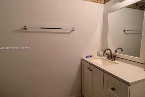 Купить кондоминиум в Хомстед, Флорида 2 спальни, 99.87м2, № 2053505 - фото 15