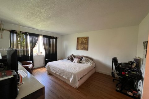 Купить кондоминиум в Хомстед, Флорида 2 спальни, 99.87м2, № 2053505 - фото 4