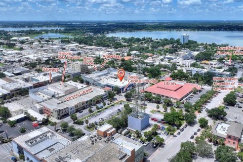 Immobilier commercial à louer à Winter Haven, Floride: 1823.67 m2 № 2412574 - photo 2