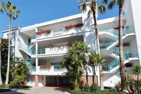 Copropriété à vendre à Longboat Key, Floride: 3 chambres, 267.56 m2 № 2398993 - photo 2