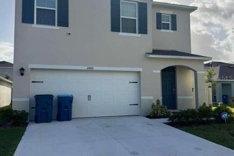 Villa ou maison à Davenport, Floride 5 chambres, 188.13 m2 № 2430798