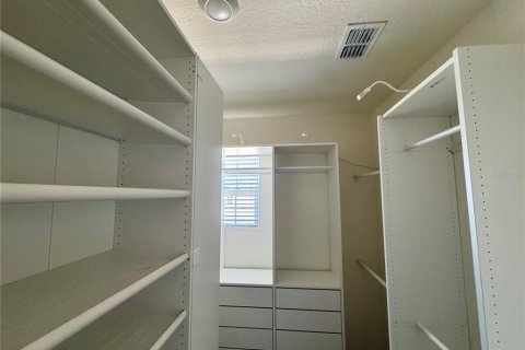 Villa ou maison à louer à Davenport, Floride: 5 chambres, 188.13 m2 № 2430798 - photo 7