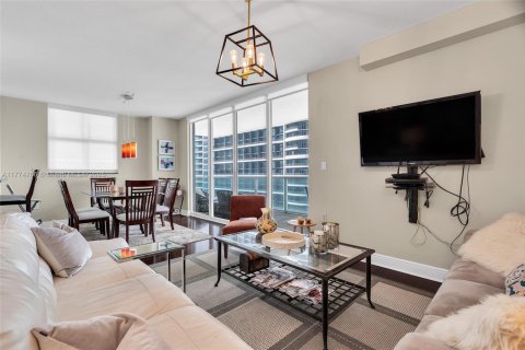 Condominio en venta en Miami, Florida, 2 dormitorios, 116.59 m2 № 1868212 - foto 12