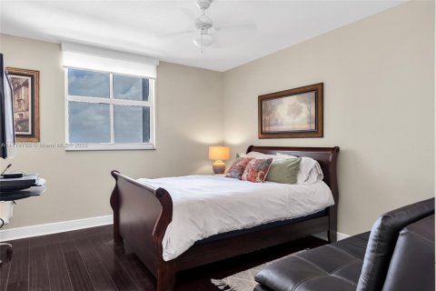 Condominio en venta en Miami, Florida, 2 dormitorios, 116.59 m2 № 1868212 - foto 24