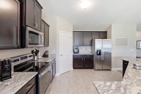 House in Belleview, Florida 3 bedrooms, 186.73 sq.m. № 2226102 - photo 13