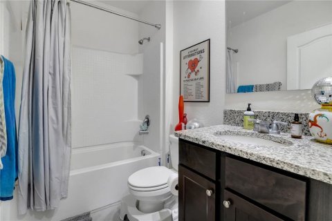 Купить виллу или дом в Киссимми, Флорида 9 комнат, 155.33м2, № 1563000 - фото 13