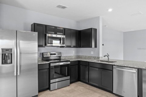 Villa ou maison à vendre à Haines City, Floride: 3 chambres, 122.63 m2 № 1841569 - photo 7