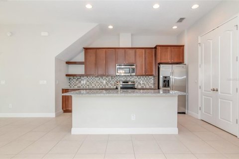 Adosado en alquiler en Orlando, Florida, 3 dormitorios, 173.54 m2 № 1782274 - foto 4