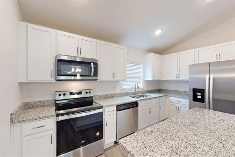 House in Palm Coast, Florida 3 bedrooms, 139.35 sq.m. № 1918831 - photo 6
