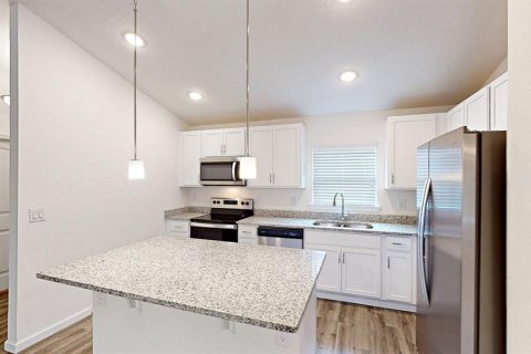 House in Palm Coast, Florida 3 bedrooms, 139.35 sq.m. № 1918831 - photo 4
