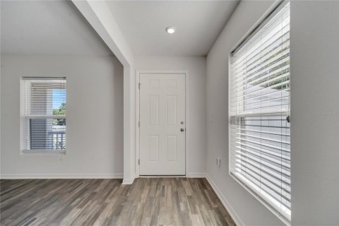 Casa en venta en Kissimmee, Florida, 4 dormitorios, 224.08 m2 № 1771387 - foto 3