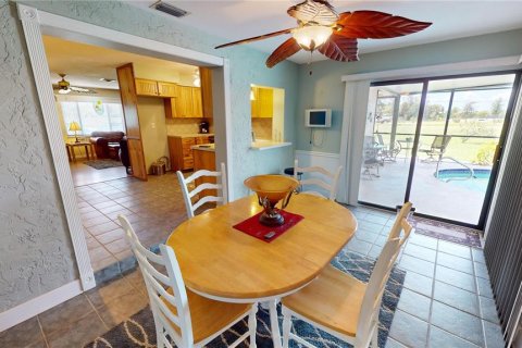 Casa en venta en Port Charlotte, Florida, 2 dormitorios, 115.57 m2 № 1914055 - foto 14