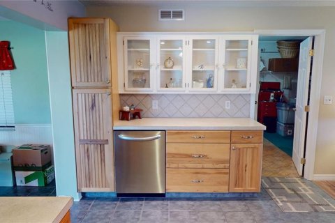 Casa en venta en Port Charlotte, Florida, 2 dormitorios, 115.57 m2 № 1914055 - foto 13