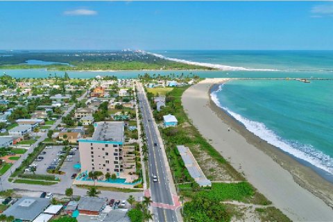 Condo in St. Lucie, Florida, 2 bedrooms № 2081500 - photo 4