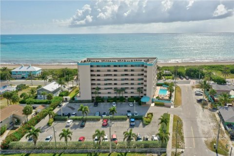 Condo in St. Lucie, Florida, 2 bedrooms № 2081500 - photo 8