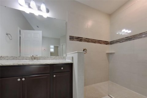 Villa ou maison à louer à Grand Island, Floride: 4 chambres, 201.04 m2 № 2358536 - photo 12