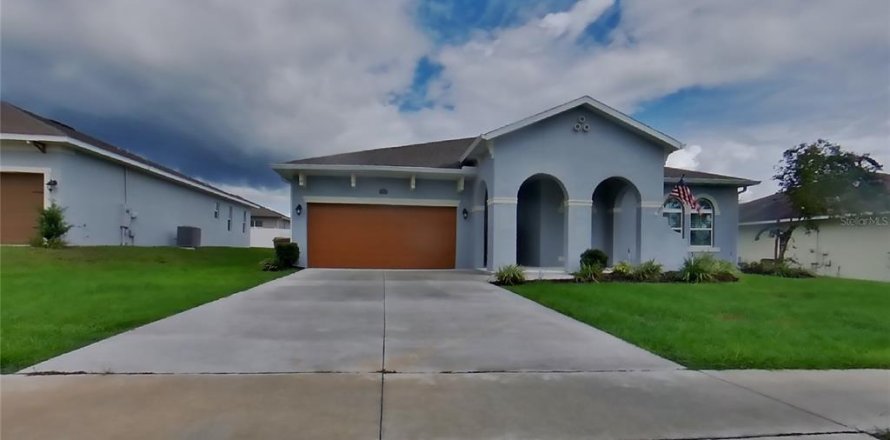 Villa ou maison à Grand Island, Floride 4 chambres, 201.04 m2 № 2358536