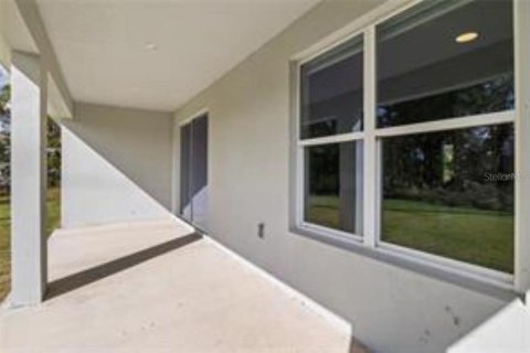 House in Palm Coast, Florida 4 bedrooms, 174.01 sq.m. № 1893962 - photo 8