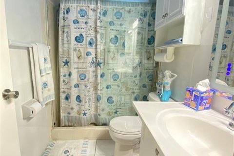 Купить кондоминиум в Брейдентон, Флорида 4 комнаты, 84.73м2, № 1733761 - фото 12
