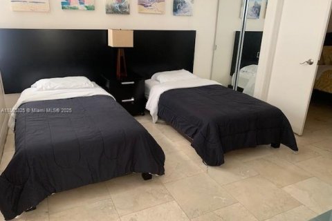 Copropriété à louer à Miami Beach, Floride: 2 chambres, 78.97 m2 № 1897421 - photo 9