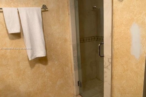 Copropriété à louer à Miami Beach, Floride: 2 chambres, 78.97 m2 № 1897421 - photo 5