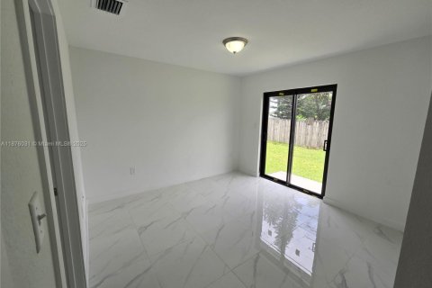 House in Homestead, Florida 3 bedrooms № 1924026 - photo 7