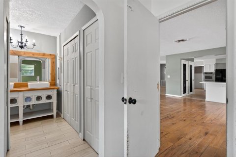 Casa en venta en Groveland, Florida, 3 dormitorios, 210.42 m2 № 1905797 - foto 21