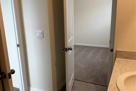 Adosado en alquiler en Tampa, Florida, 3 dormitorios, 165.46 m2 № 1796193 - foto 15