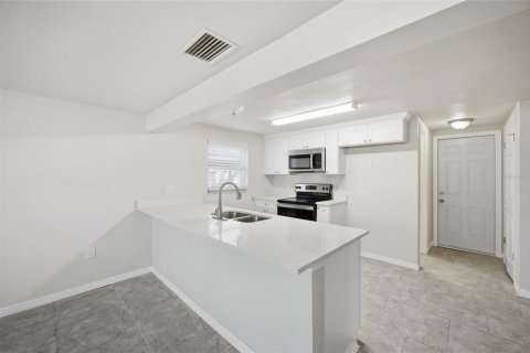 Casa en venta en Hudson, Florida, 3 dormitorios, 145.48 m2 № 2386666 - foto 9