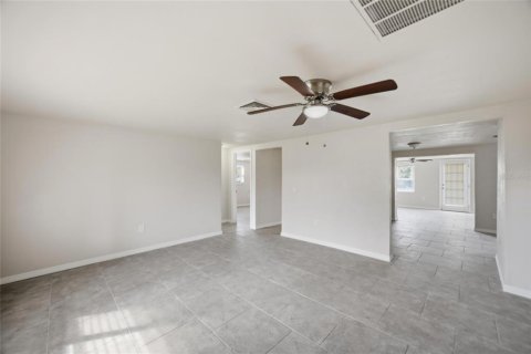 Casa en venta en Hudson, Florida, 3 dormitorios, 145.48 m2 № 2386666 - foto 5