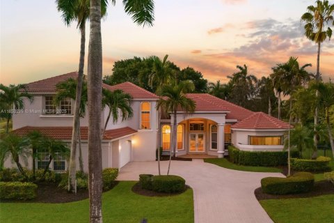 House in Weston, Florida 5 bedrooms, 511.61 sq.m. № 2034484 - photo 22