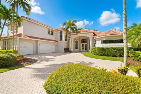 House in Weston, Florida 5 bedrooms, 511.61 sq.m. № 2034484 - photo 2