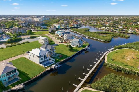 Land in New Port Richey, Florida № 2391411 - photo 15