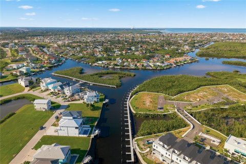 Land in New Port Richey, Florida № 2391411 - photo 14